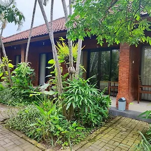 Gasthof Adus, Legian
